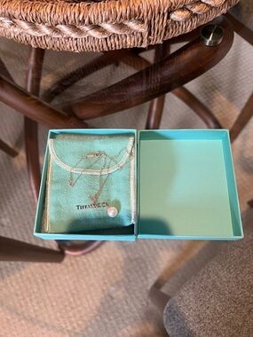 Tiffany & Co. Ziegfeld Sterling Silver Pearl Necklace with Signature Blue Pouch